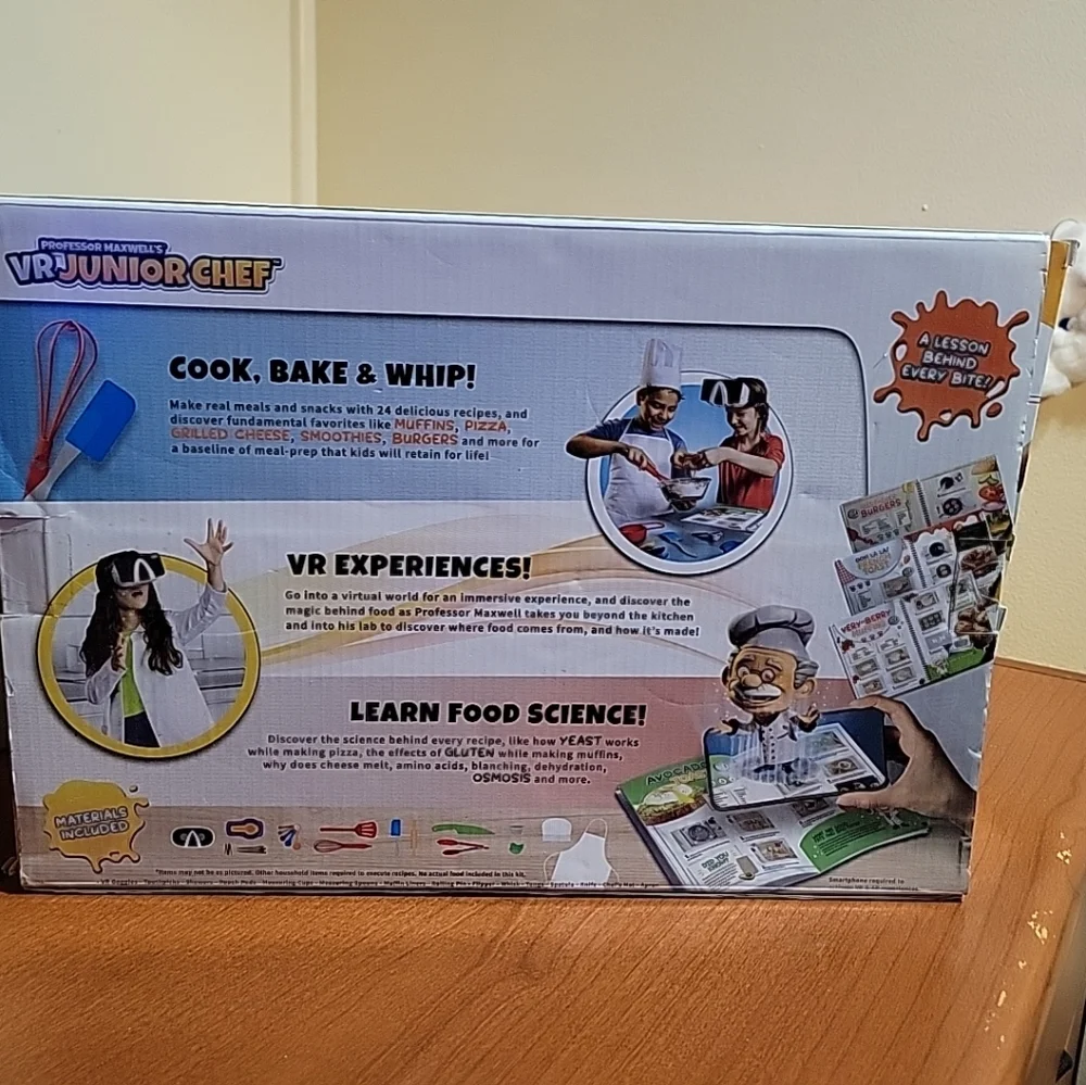 VR Junior Chef Set - Black and White